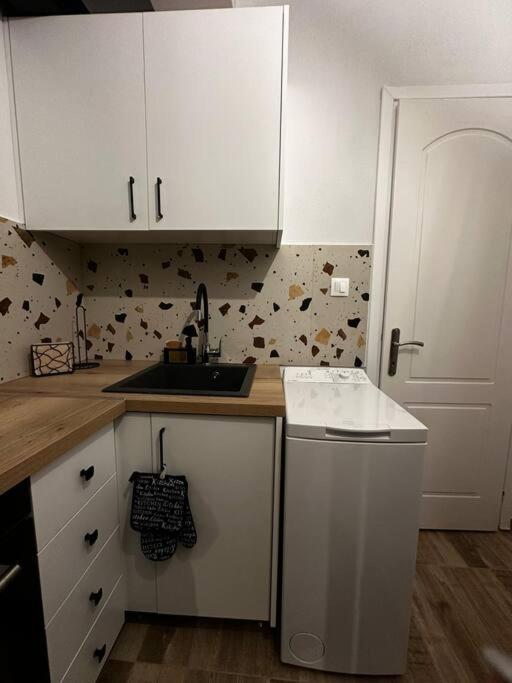 Appartement Tiny Nest Síndos Extérieur photo